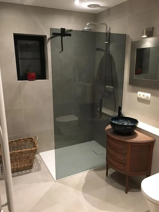 B&B Den Biesthoek Grimbergen Guest house