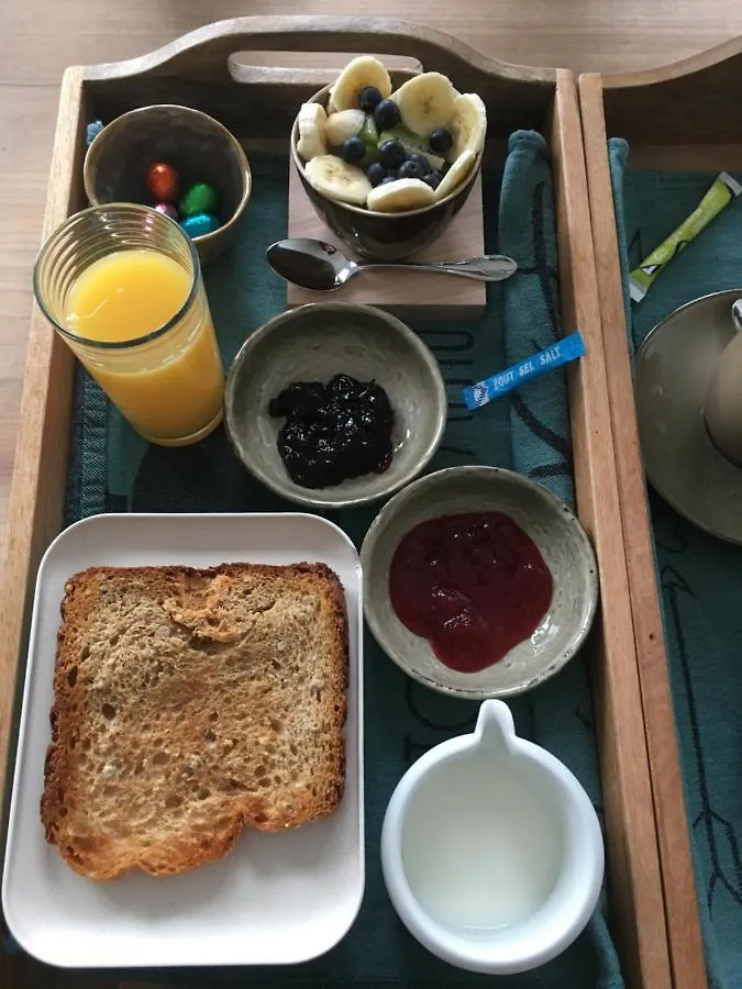 B&B Den Biesthoek Grimbergen Guest house